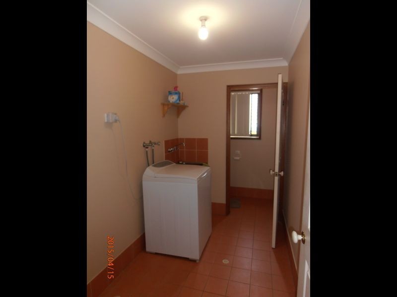 10 Walker Crescent, Raymond Terrace NSW 2324