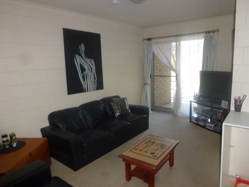 2/26 Irrawang Street, Raymond Terrace NSW 2324