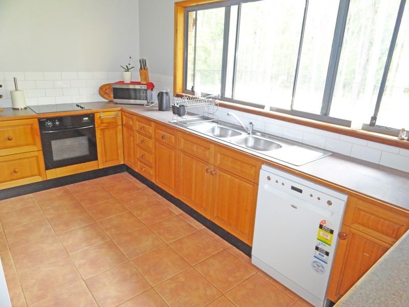 35 Winston Drive, Eagleton NSW 2324