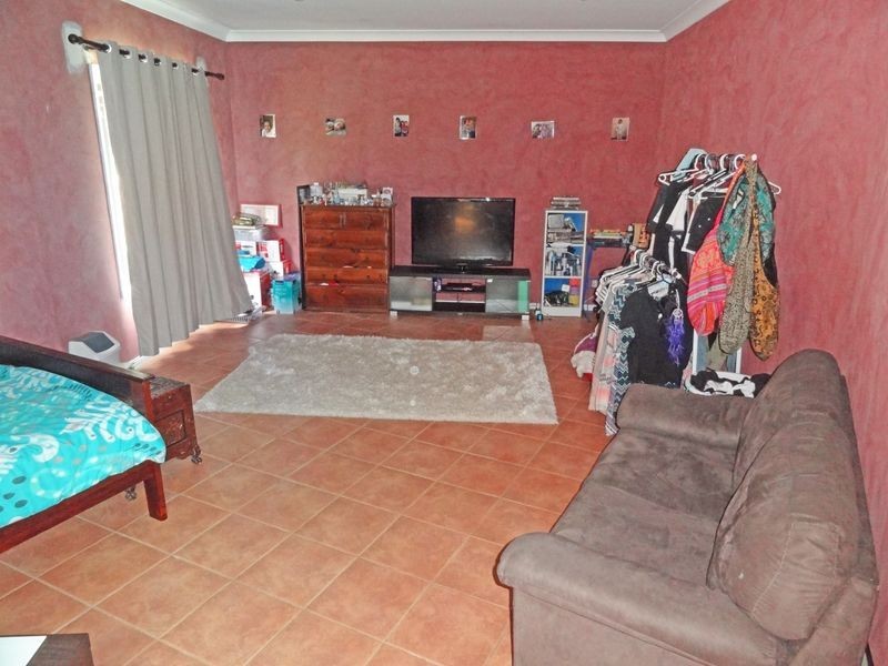 35 Winston Drive, Eagleton NSW 2324