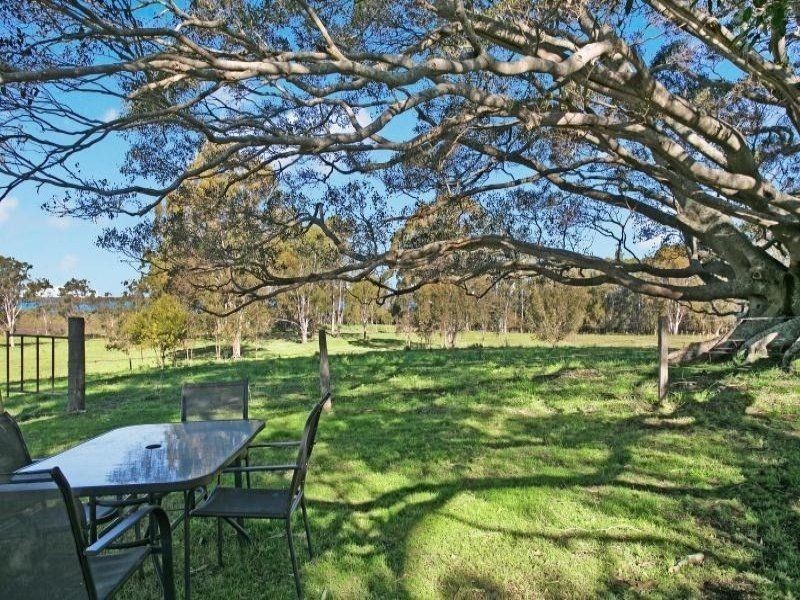 898 Swan Bay Road, Swan Bay NSW 2324