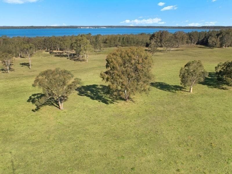 898 Swan Bay Road, Swan Bay NSW 2324