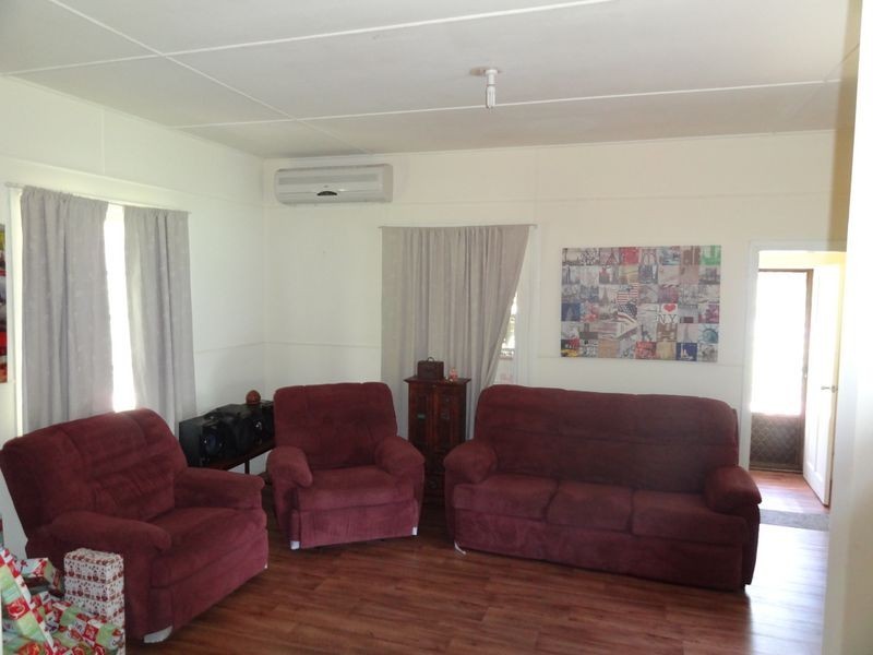 739 The Bucketts Way, Limeburners Creek NSW 2324