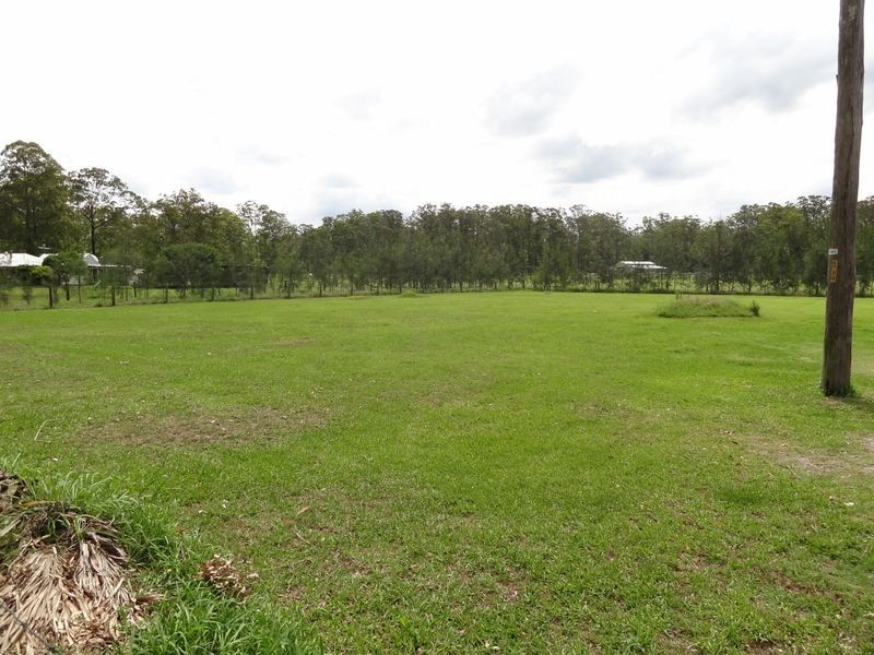 739 The Bucketts Way, Limeburners Creek NSW 2324