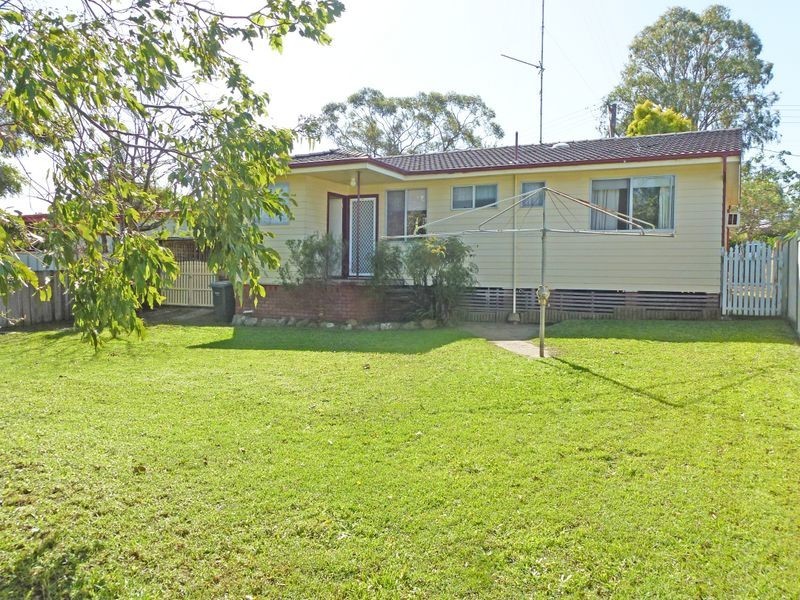 4 Alma Street, Raymond Terrace NSW 2324