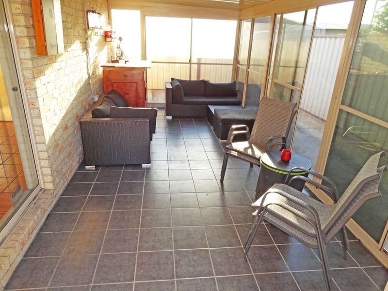 81 Dalyell Way, Raymond Terrace NSW 2324