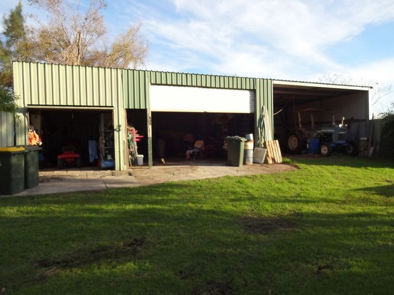 124 Woodberry Road, Millers Forest NSW 2324