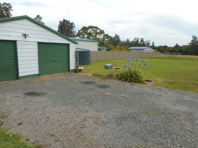 93 Waterfront Road, Swan Bay NSW 2324
