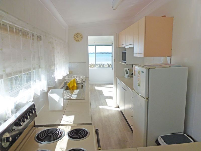 93 Waterfront Road, Swan Bay NSW 2324