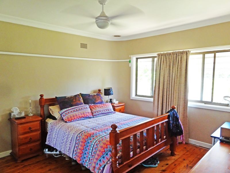 2 Warringhi Street, Raymond Terrace NSW 2324