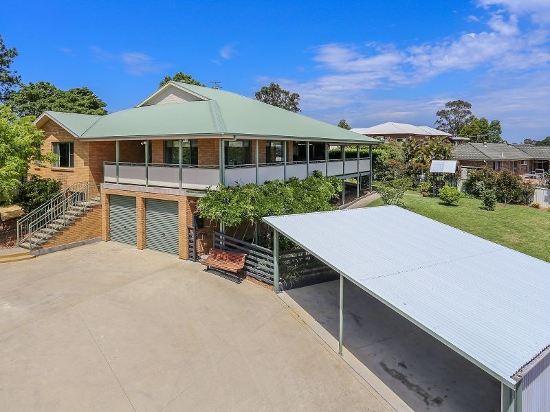 7 Campbell Close, Raymond Terrace NSW 2324