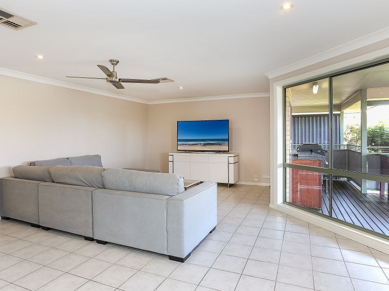 7 Campbell Close, Raymond Terrace NSW 2324