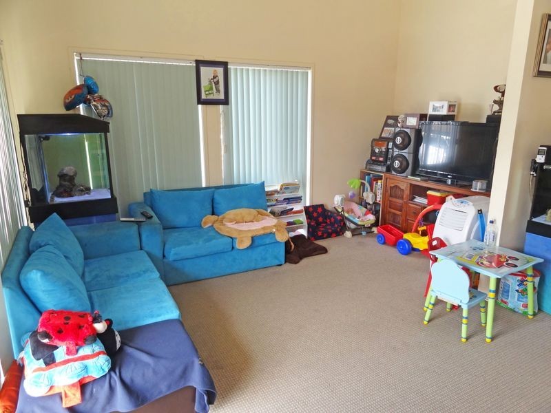 12 Greenslopes Drive, Raymond Terrace NSW 2324