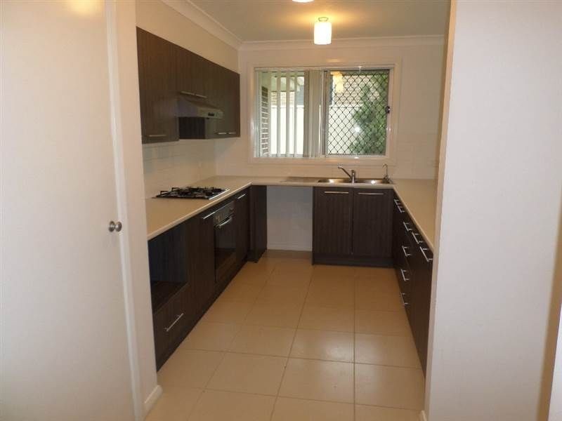 11 Johnson Drive, East Maitland NSW 2323