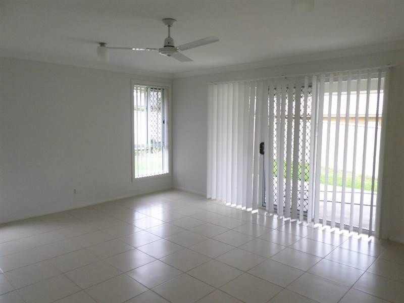 11 Johnson Drive, East Maitland NSW 2323