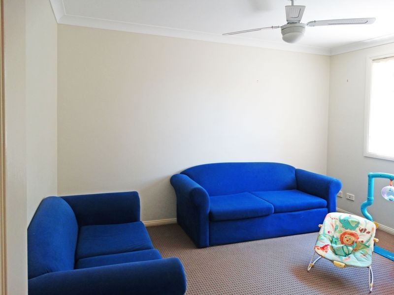 1/25 Oak Circuit, Raymond Terrace NSW 2324