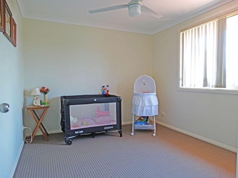 1/25 Oak Circuit, Raymond Terrace NSW 2324