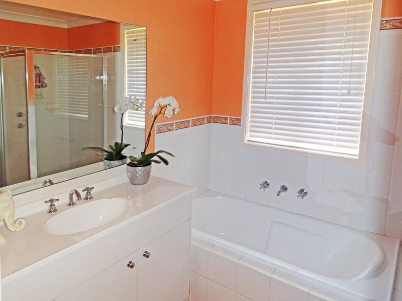 9 Feeney Way, Raymond Terrace NSW 2324