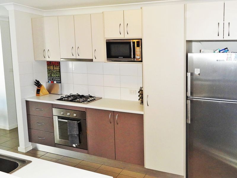 1/1 Earl Grey Crescent, Raymond Terrace NSW 2324