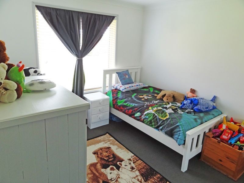 7 Beaton Avenue, Raymond Terrace NSW 2324