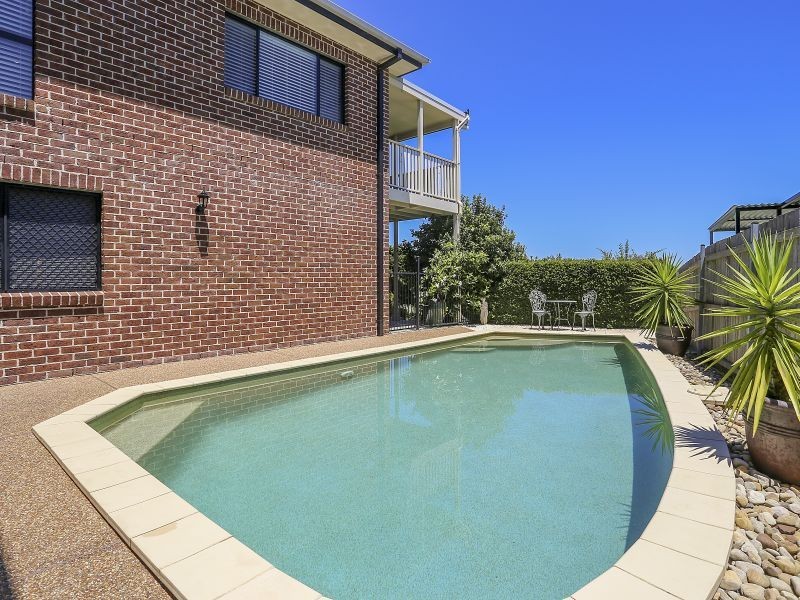42 Beaton Avenue, Raymond Terrace NSW 2324