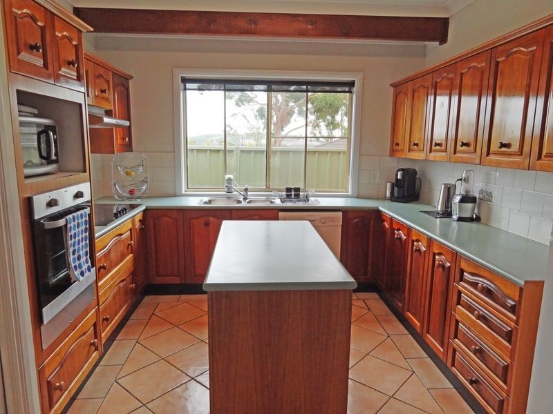 8 Finlay Close, Raymond Terrace NSW 2324