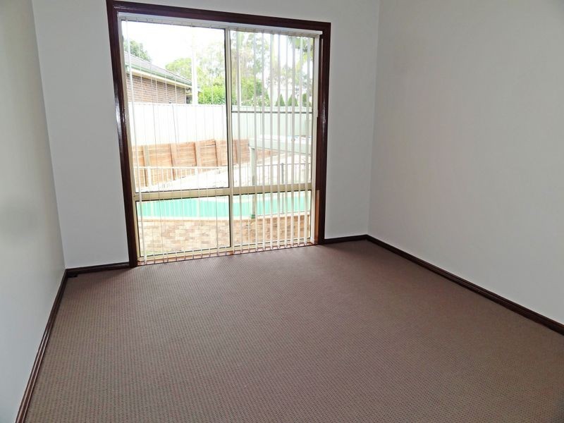 8 Finlay Close, Raymond Terrace NSW 2324