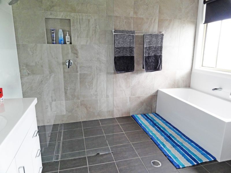 8 Finlay Close, Raymond Terrace NSW 2324