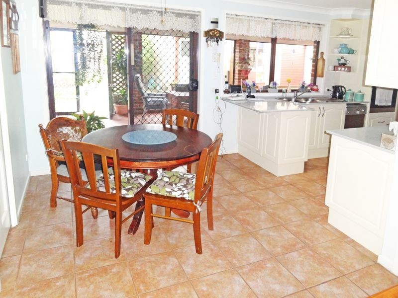 97 Hastings Drive, Raymond Terrace NSW 2324