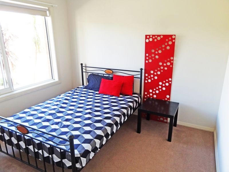 99 Dalyell Way, Raymond Terrace NSW 2324