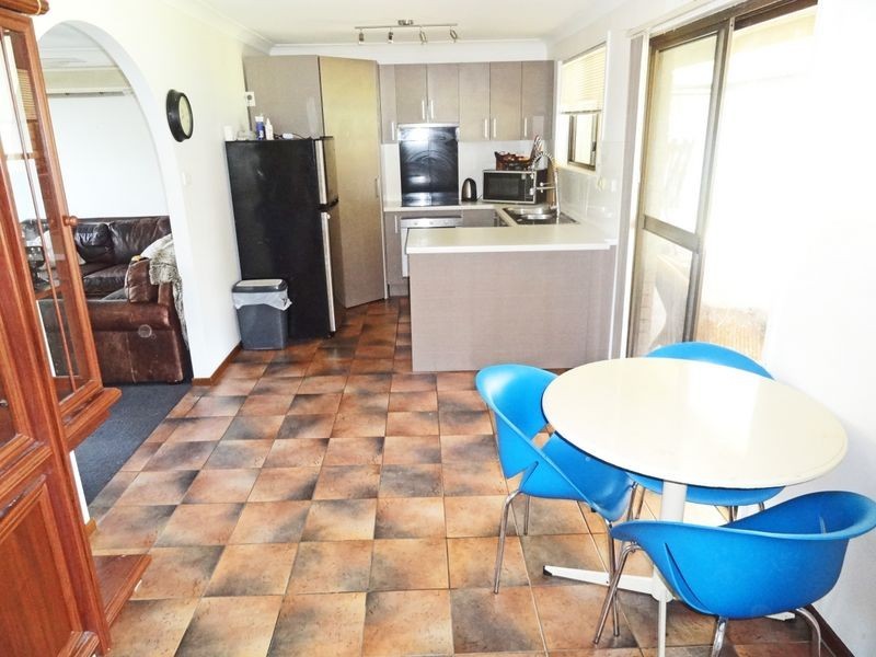 98 Benjamin Lee Drive, Raymond Terrace NSW 2324