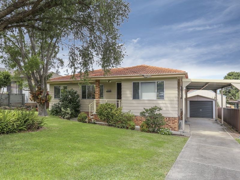 18 Acacia Avenue, Raymond Terrace NSW 2324