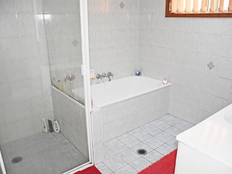 2 Binns Street, Raymond Terrace NSW 2324