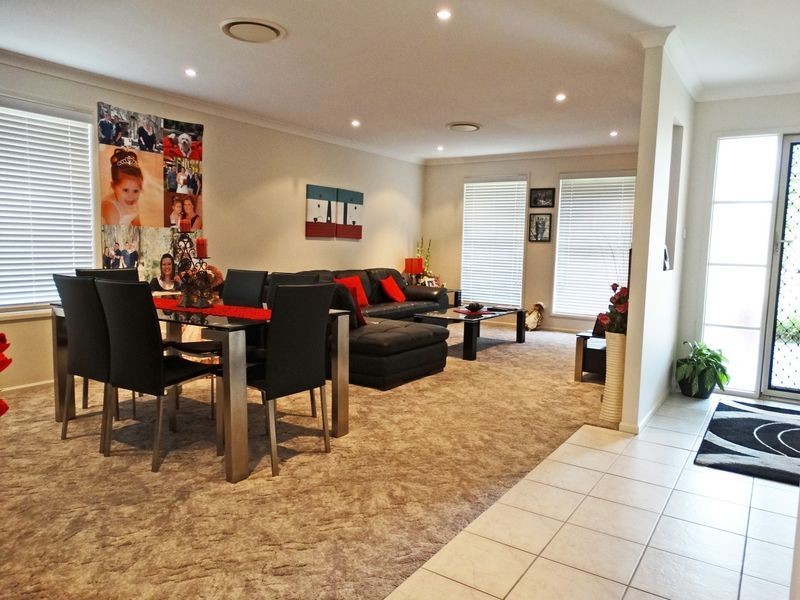 5 Nicholls Street, Stroud NSW 2425