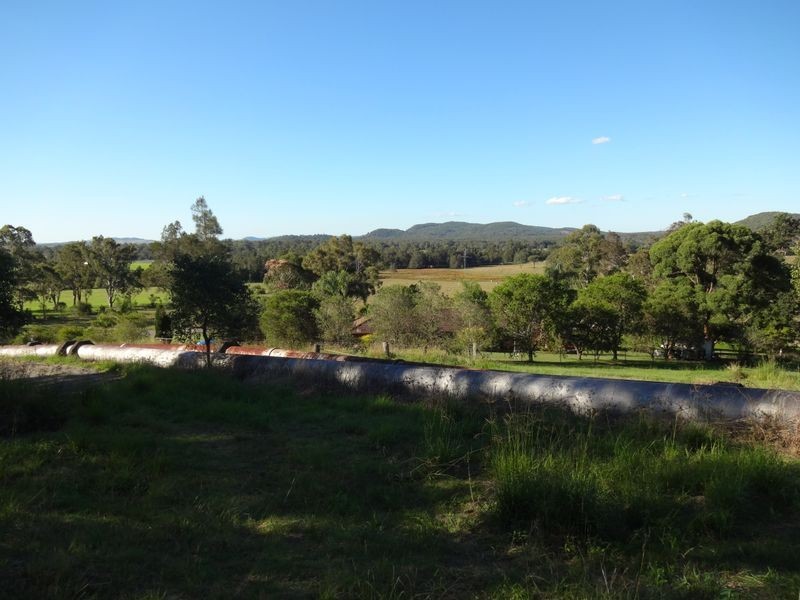 1 Porphyry Street, Seaham NSW 2324