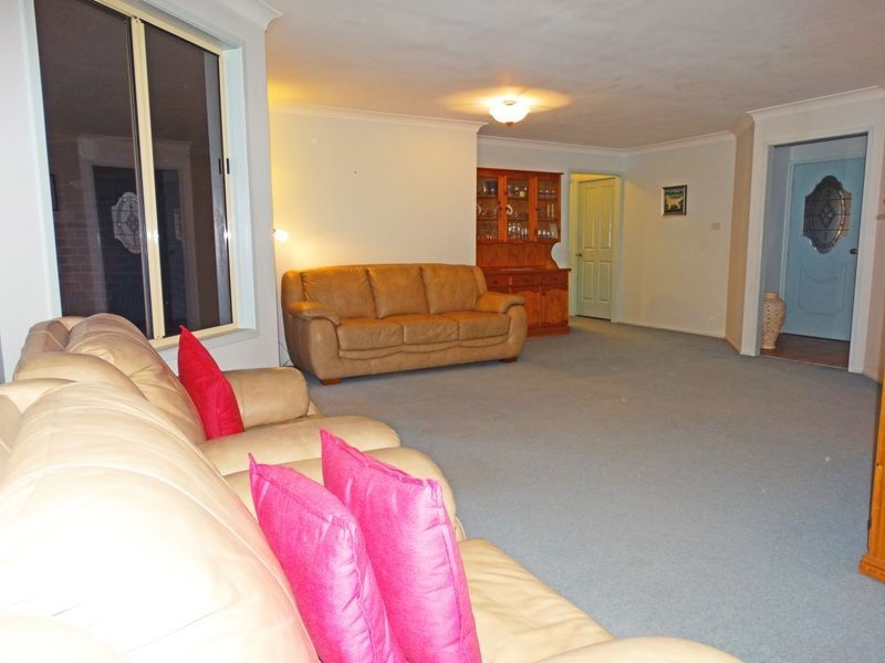 43 Holwell Circuit, Raymond Terrace NSW 2324