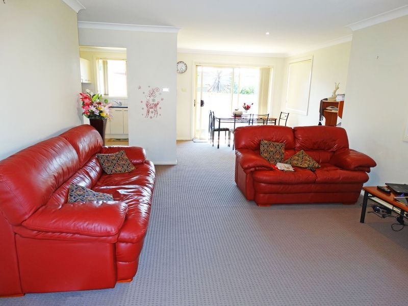 1/25 Oak Circuit, Raymond Terrace NSW 2324