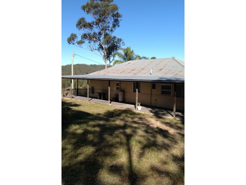 16 Greswick Road, East Seaham NSW 2324