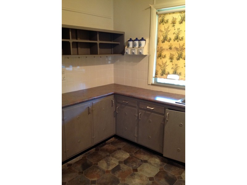 16 Greswick Road, East Seaham NSW 2324