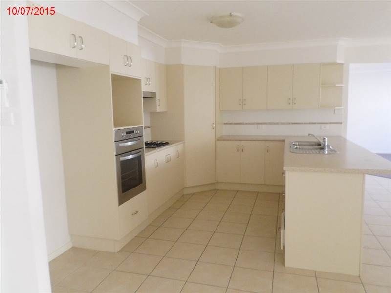 11 Collinson Street, Tenambit NSW 2323