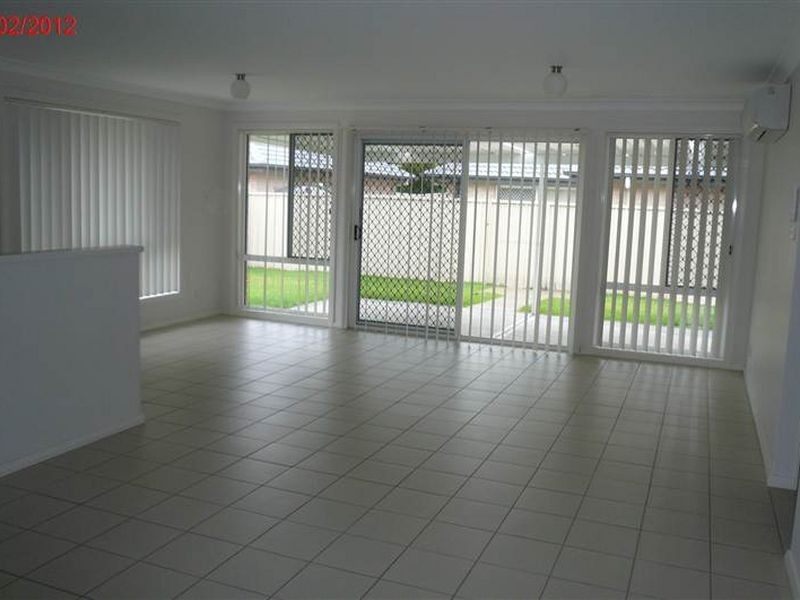 60 Bells Place, Tenambit NSW 2323