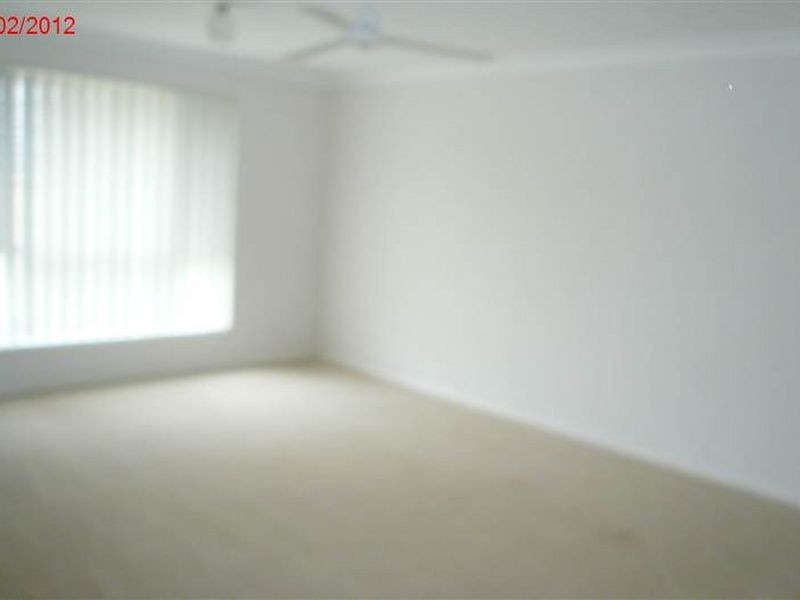 60 Bells Place, Tenambit NSW 2323