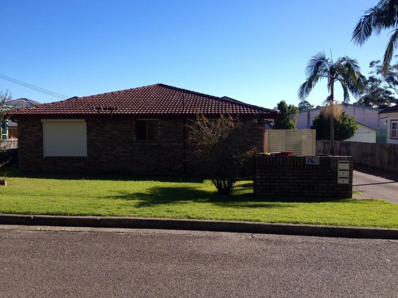 1/16 Sturgeon Street North, Raymond Terrace NSW 2324