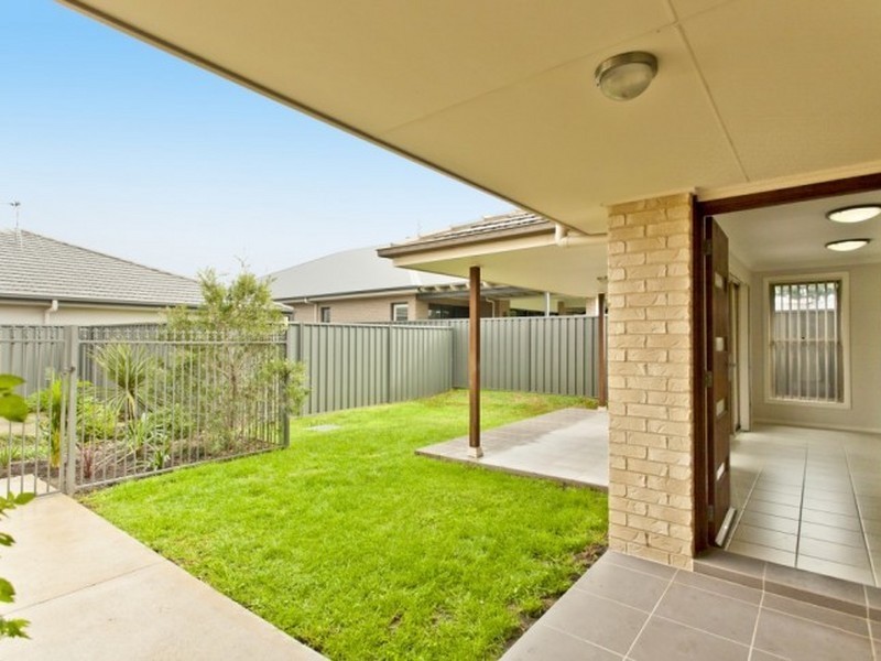 9a Edward Windeyer Way, Raymond Terrace NSW 2324