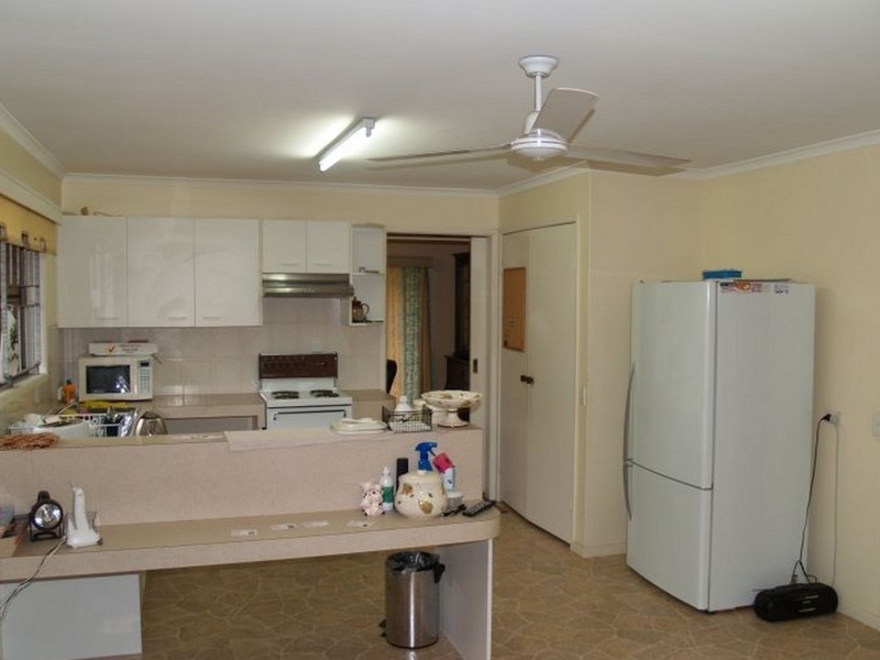 10 Handsworth St, Capalaba QLD 4157