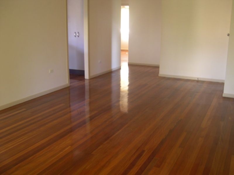 Upper/35 Dreveson Av, Cleveland QLD 4163