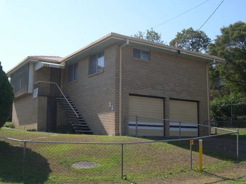 33 Cambridge Dr, Alexandra Hills QLD 4161