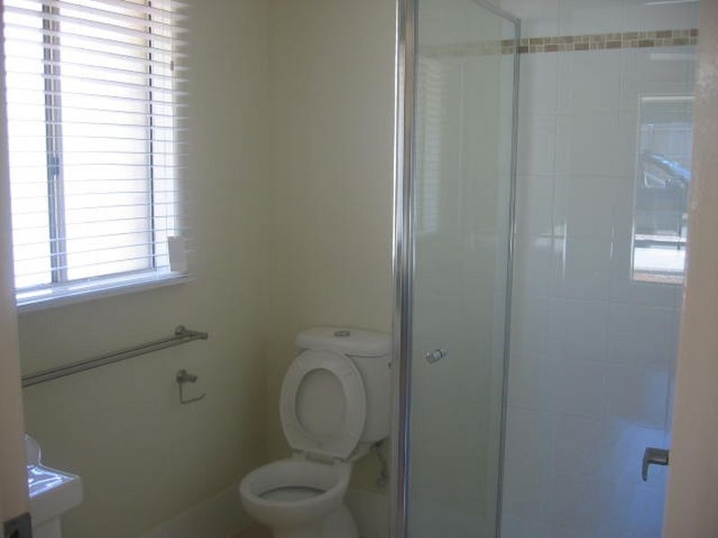 15B McDonald Rd, Wellington Point QLD 4160