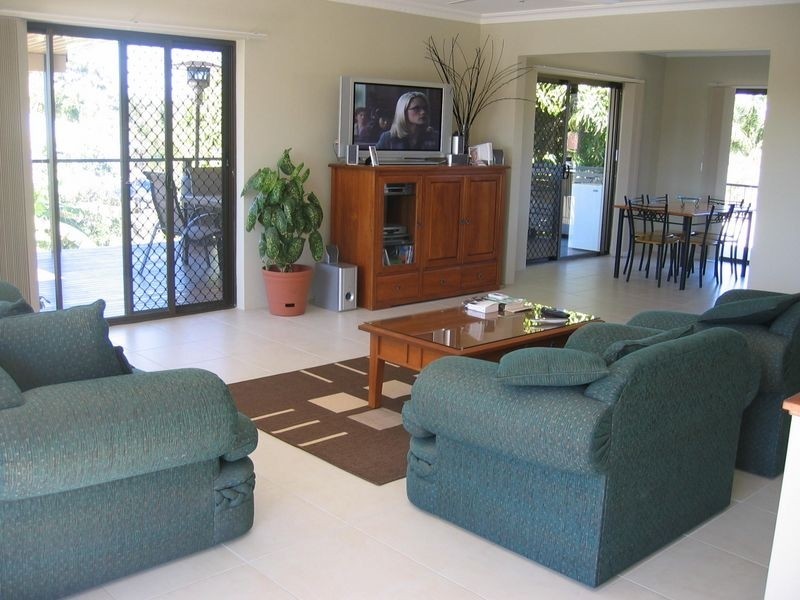 33 Plumer Street, Wellington Point QLD 4160