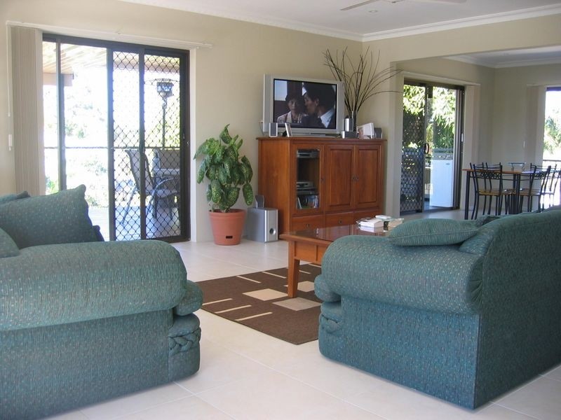 33 Plumer Street, Wellington Point QLD 4160